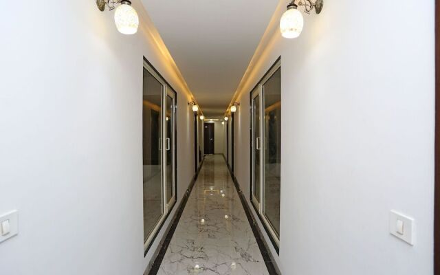 OYO 14384 Luxury residency