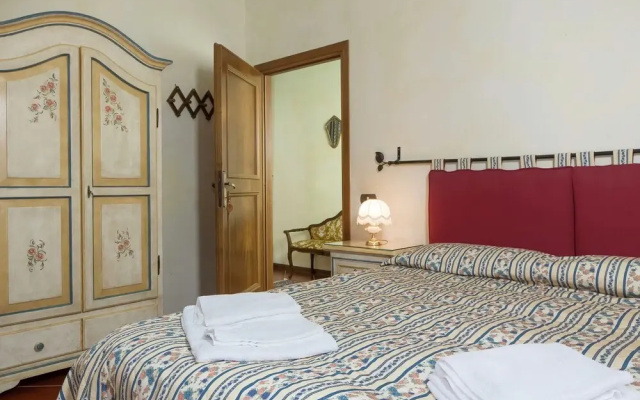 Majestic Farmhouse in San Vivaldo With Swimming Pool