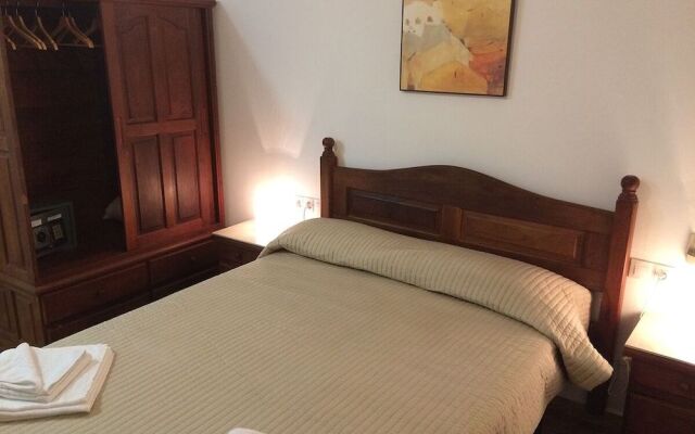 Hotel Manantiales