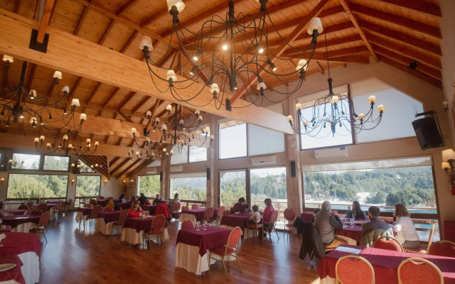 Hotel Amancay