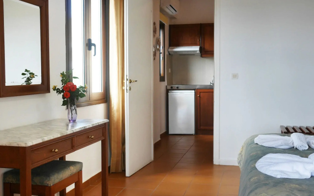 Areti Hotel