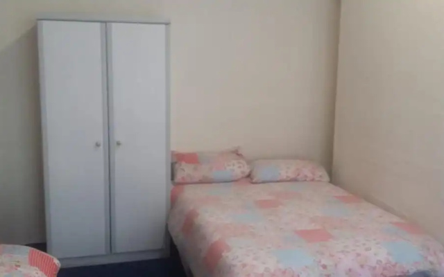 MIdway Hotel