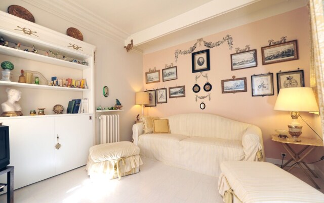 Imperial Negresco - 5 Stars Holiday House