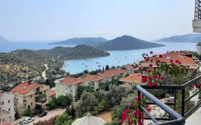 Fly Inn Suites Kaş