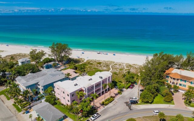 Island Paradise by AMI Locals