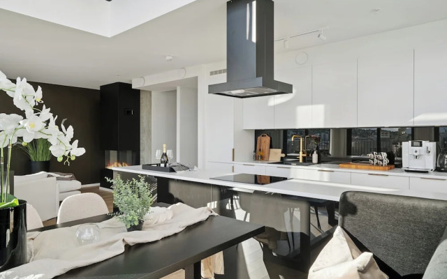 TotalApartments Northern Lights Penthouse