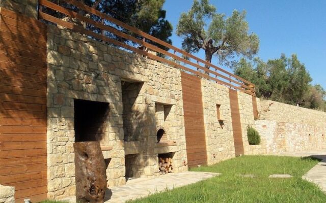 Moriel Seaside Homes Suites