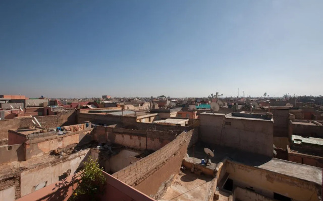 Riad Thycas