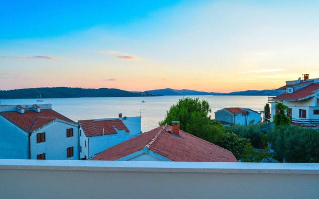 Luxury Apartments Villa Tea