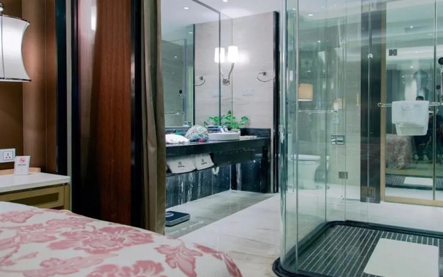 Garman International Hotel