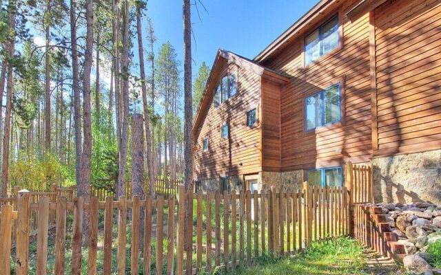 Silver Circle Chalet by RedAwning