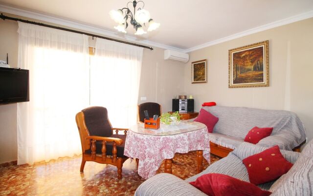 1090 Villa las Flores