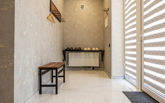 Коттедж с мангалом