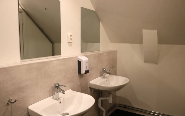 Kärraton Vandrarhem - Hostel