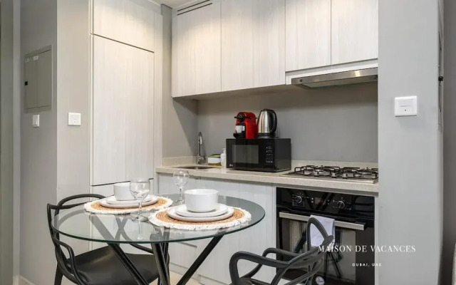 Cozy 1 Bedroom in Business Bay Dubai