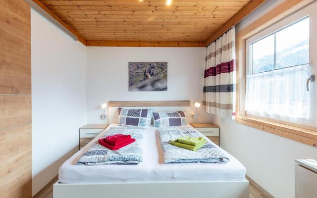 Romantic apartment in Bramberg with garden