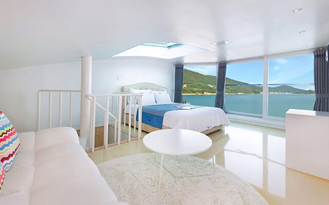Geoje Marepos Pension