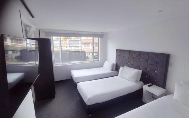 Hotel American Visa Plus