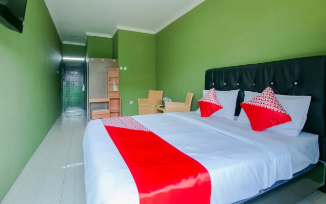 OYO 1014 Bettah Coba 2 Sukabumi