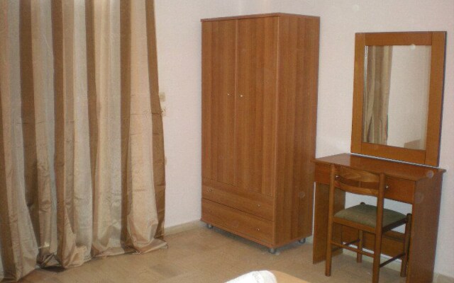 Lofos Apartments