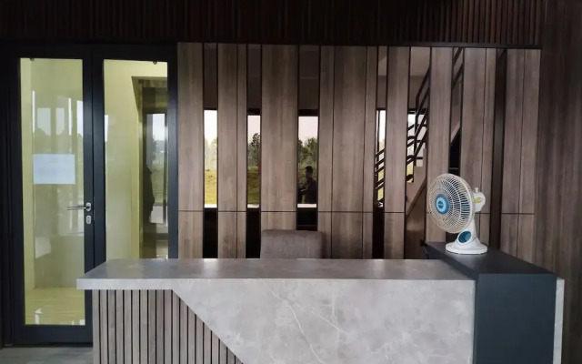 Amerta Room Apartment Riverdale