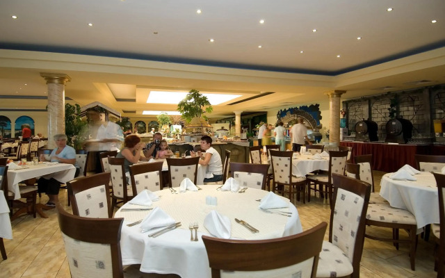 Duni Royal Pelikan Hotel - All Inclusive