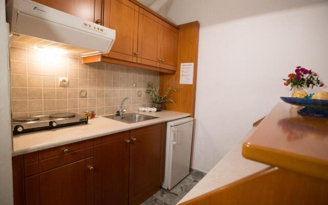 Filoxenia Apartments 2