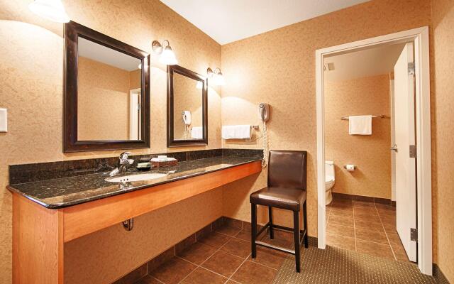 Best Western Sicamous Inn