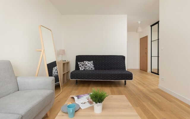 Apartment Sierakowskiego by Renters