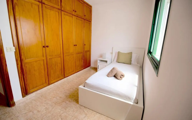 Bayside Kalendra Rofe A Hidden Retreat by the Sea