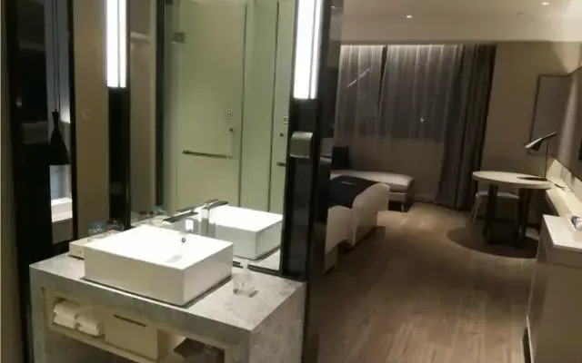 JI Hotel