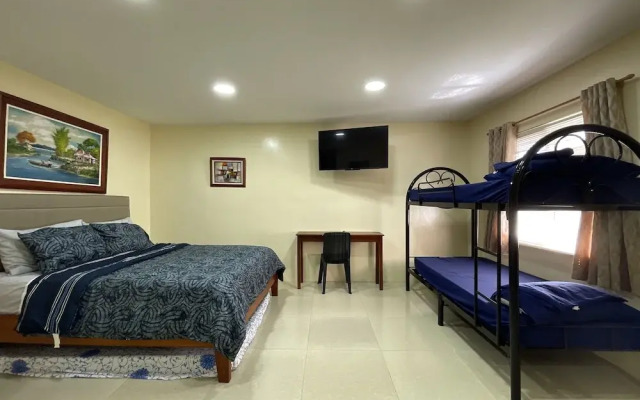 Monty's Riverside View Resort by Cocotel