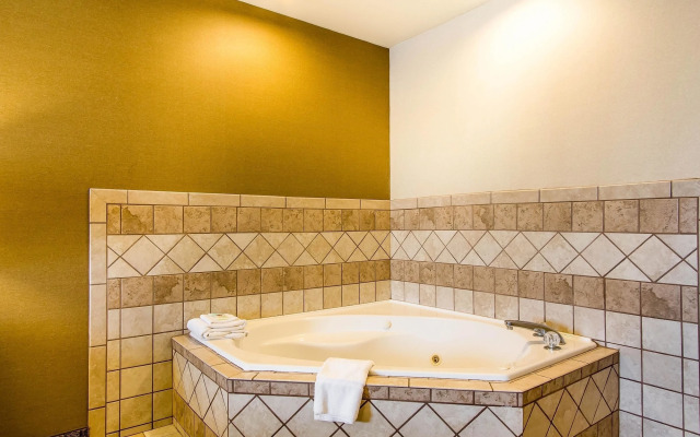 Comfort Suites Richmond