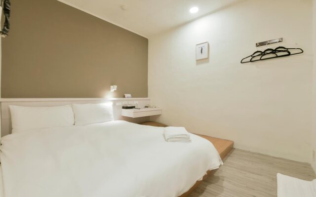 Raise Hotel Taichung