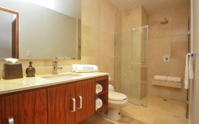 Terrazas Luxury Condos