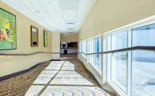 Radisson Plaza Hotel at Kalamazoo Center