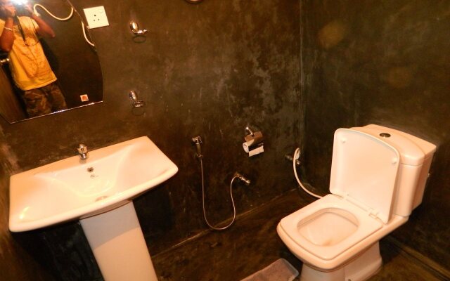 Sinharaja Hostel