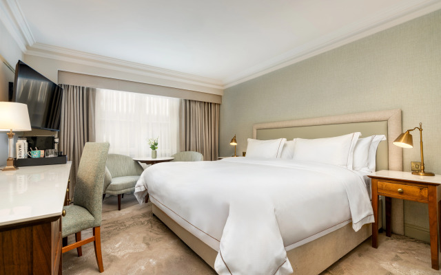 Brooks Hotel