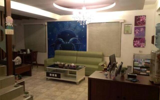 Love With Dolphin B&B