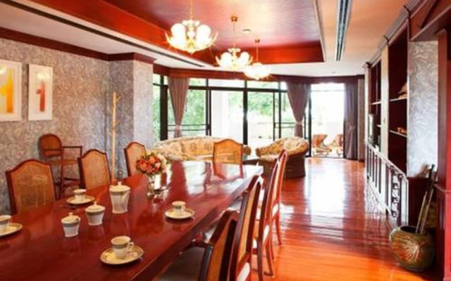 Issara at Cha-Um Beach Club