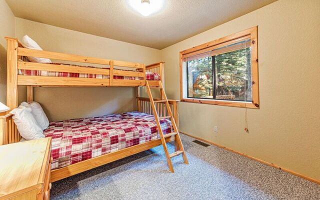 Four Bears Lodge by Tahoe Mountain Properties