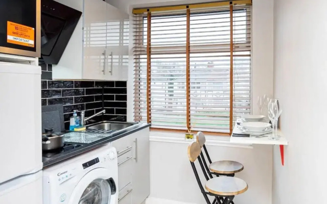 Cosy Birmingham House With 3 Bedrooms