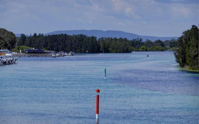 Lakes and Ocean Hotel Forster