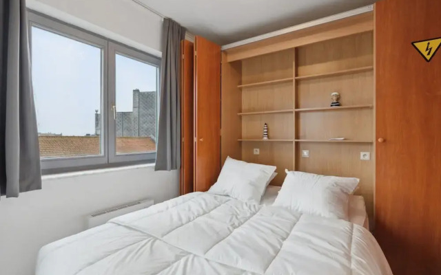 Seaside Apartment With Terrace