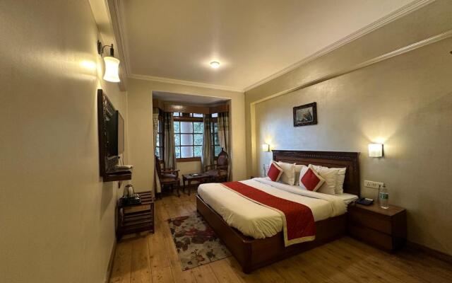 Wingait Inn - Hotel Near The Mall Road