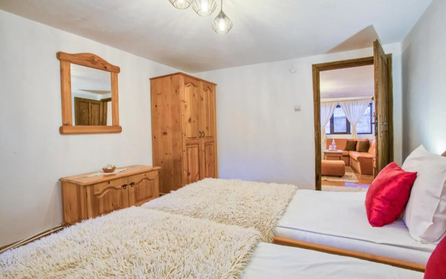 4- BDR House Monument of Culture & Architecture