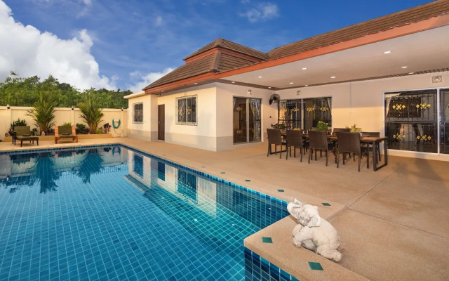 Villa Bos Near the Beach of Jomtien