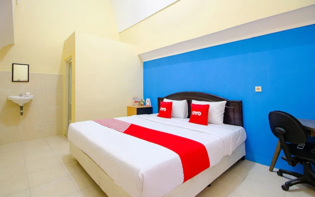 Grand Monica by OYO Rooms