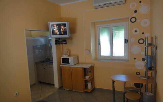 Studios Antonio