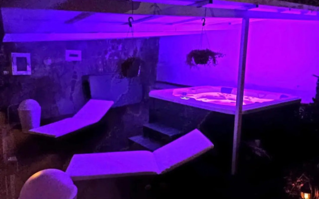 La Casa de Lucy & Karin